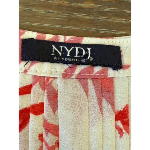NYDJ Floral Loose Fit Top Women size 2XL XXL - Picture 7 of 9